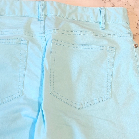 J Jill aqua Authentic Fit crop jeans, Size 2 - Picture 5 of 6